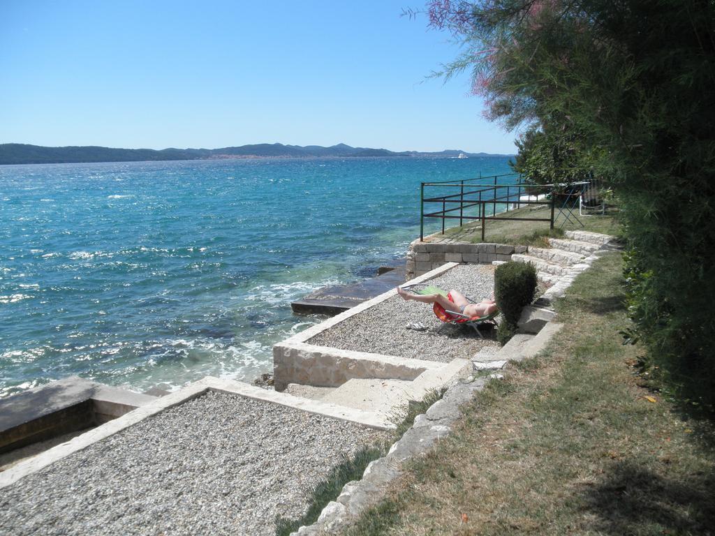Apartments Dora Bibinje, 30 M From The Sea Room photo